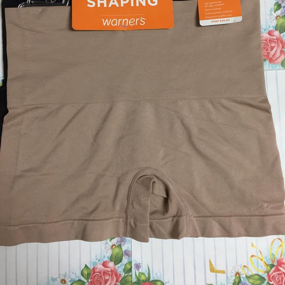 Warner's All-Day Shaping 2-Pack Boyshort (Large) - Picture 2 of 16